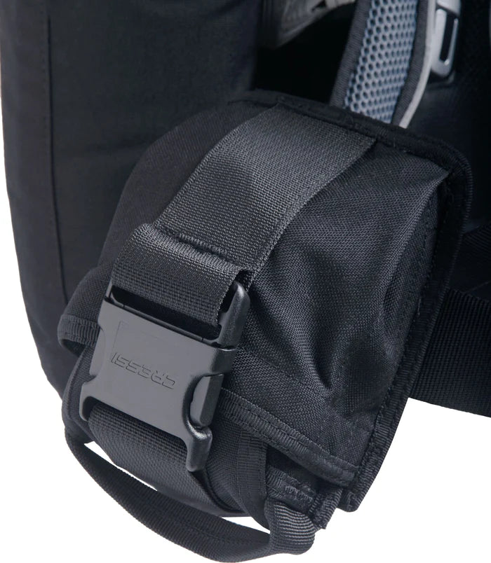 Laden Sie das Bild in Galerie -Viewer, Cressi Aquawing Plus + Bleitaschen