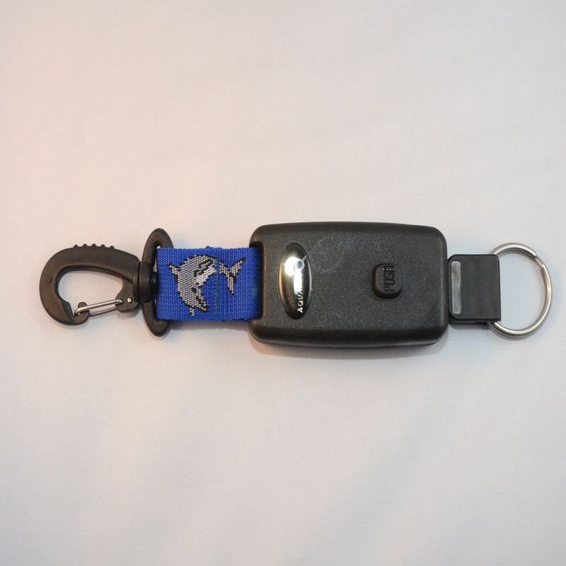 Laden Sie das Bild in Galerie -Viewer, Arretierbarer Retractor mit einem drehbaren Kunststoff Karabiner und Inox- Splittring 32mm, Seillänge ca. 50cm