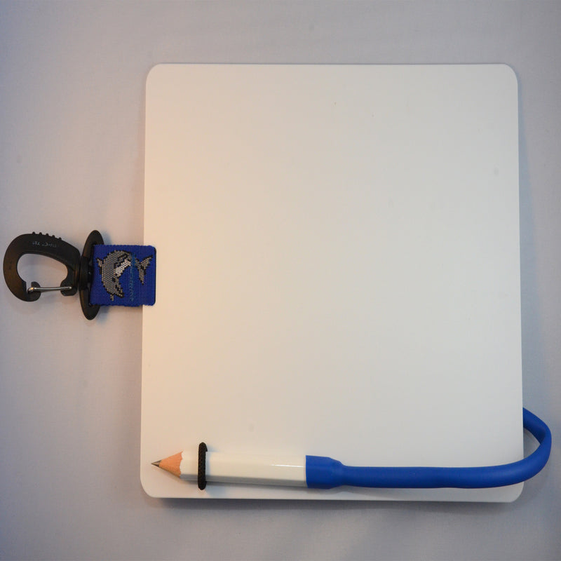 Laden Sie das Bild in Galerie -Viewer, Schreibtafel 24 x 19 cm mit drehbarem Kunststoff- Karabiner