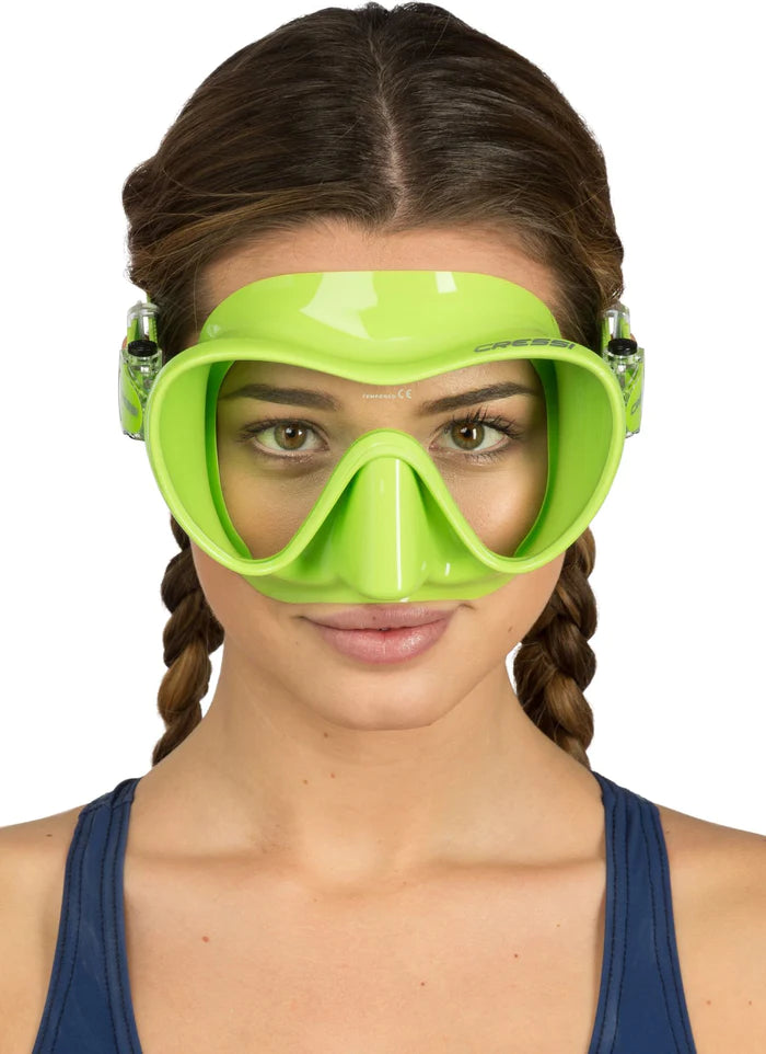 Laden Sie das Bild in Galerie -Viewer, F1 versch. Farben - Tauchmaske von Cressi