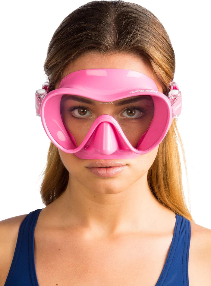 Laden Sie das Bild in Galerie -Viewer, F1 versch. Farben - Tauchmaske von Cressi