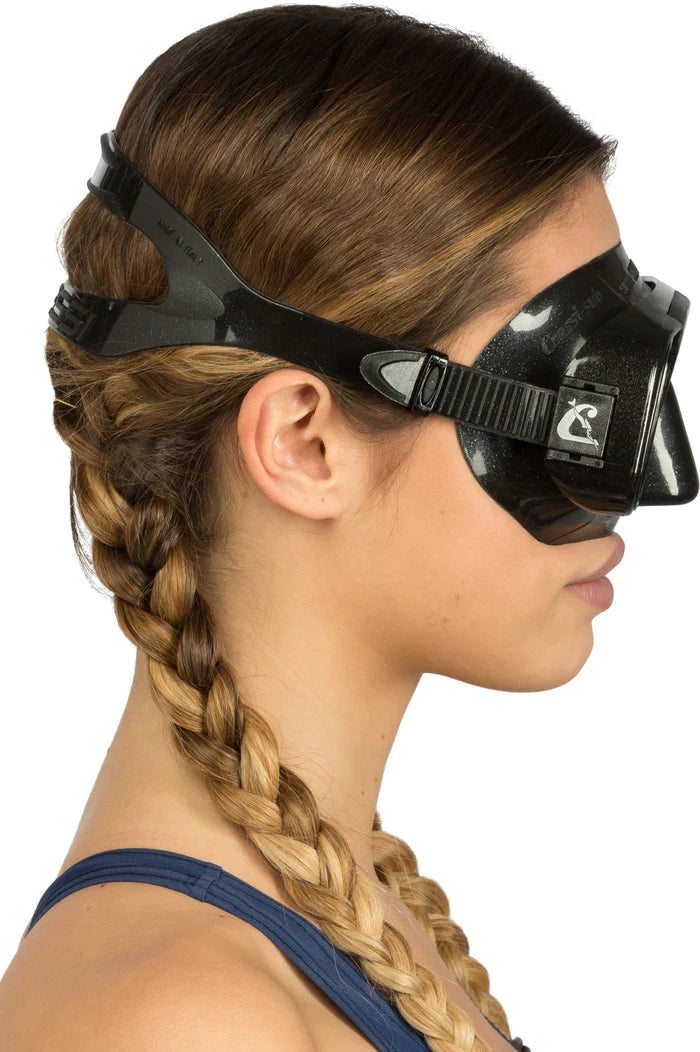 Laden Sie das Bild in Galerie -Viewer, Superocchio - Tauchmaske mit geringem Innenvolumen