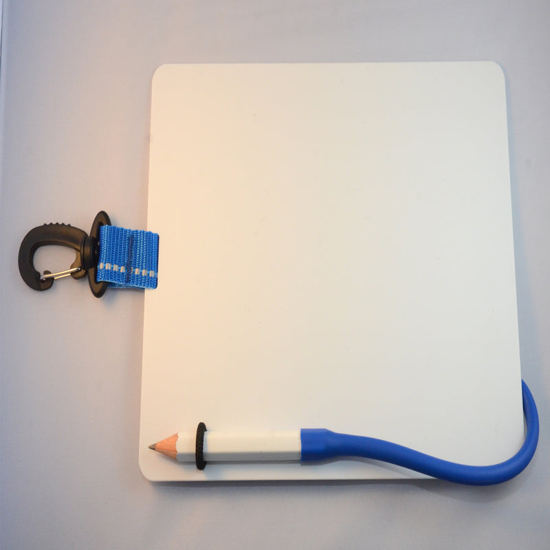 Laden Sie das Bild in Galerie -Viewer, Schreibtafel 24 x 19 cm mit drehbarem Kunststoff- Karabiner