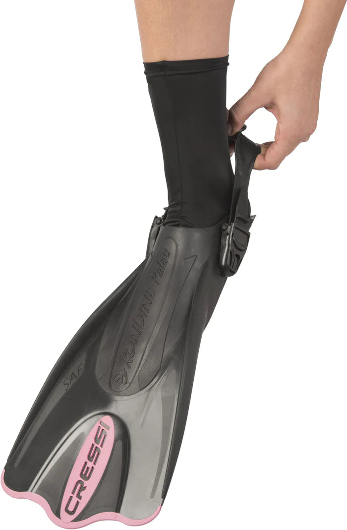 Laden Sie das Bild in Galerie -Viewer, Cressi Flossen Socken