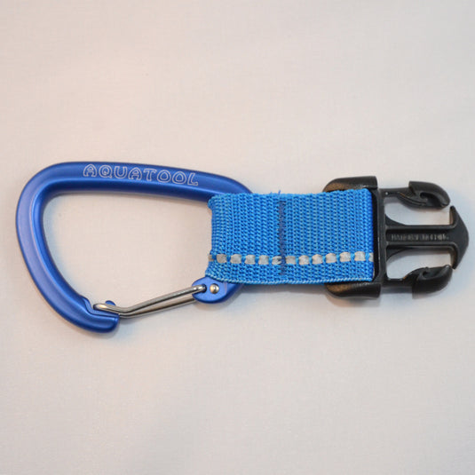 Alu Karabiner blau 80mm mit einer männlichen Schnalle