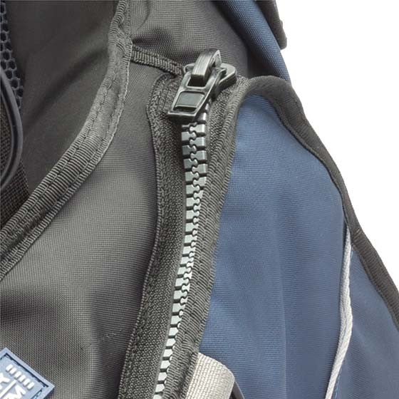 Laden Sie das Bild in Galerie -Viewer, Cressi Aviator - Leicht anpassbares Reise-Jacket
